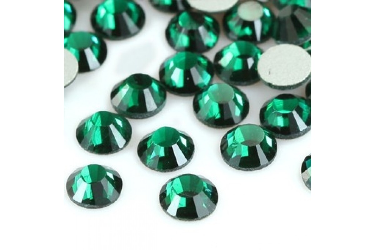 Стразы ASFOUR Emerald разм.SS10 (2,7 мм) арт.4335 уп.1440 шт